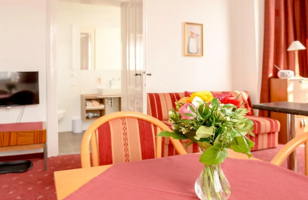 Hotel-Pension Heimburg-1